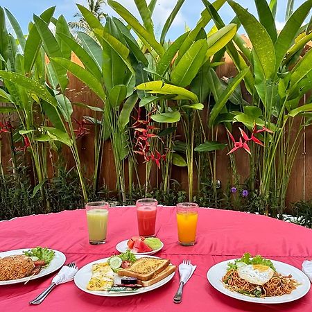Triyana Resort And Glamping Паянган Екстер'єр фото